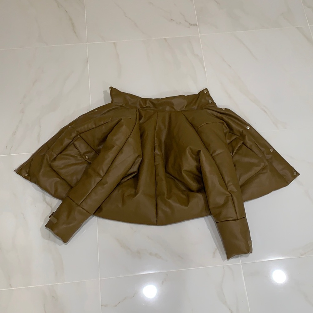 Brown Boohoo US Size 8 Leather Jacket